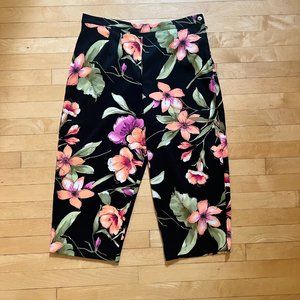 Floral Crop Pants  - Connected - Petite Large